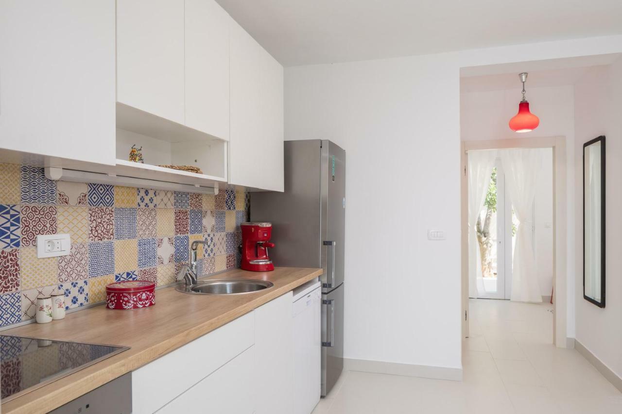 Villa Basic Севид Экстерьер фото